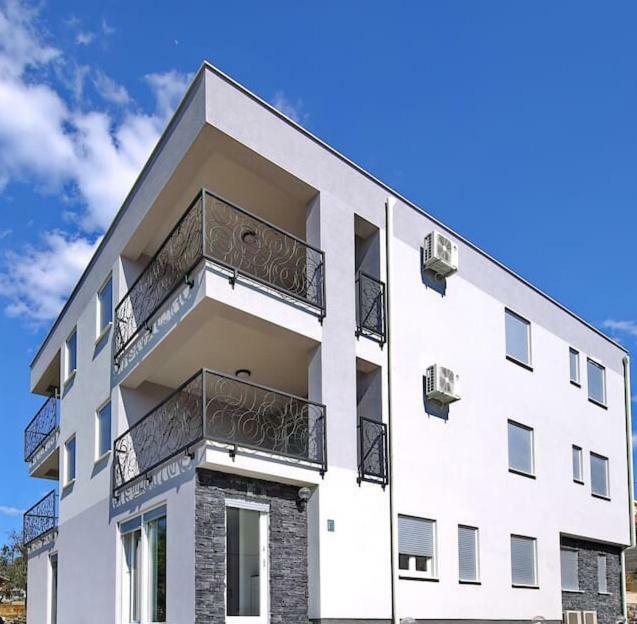Oleandra Apartments Drage Eksteriør bilde
